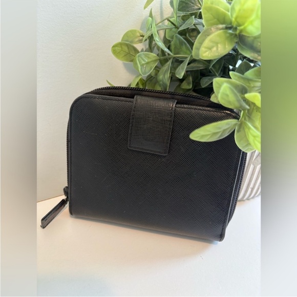 Prada Black woman’s Wallet - Picture 2 of 6